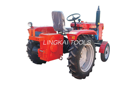 22 kW stroomkabelliertrekker / tractorgetrokken lier 304 vierwielaandrijving